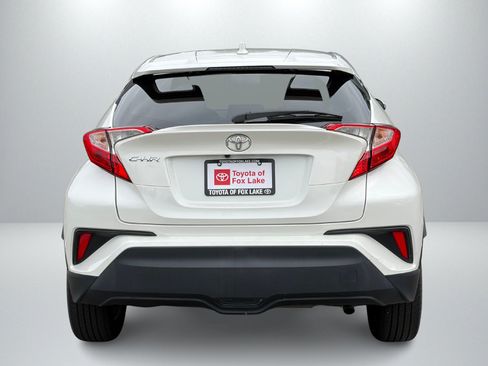 Used 2020 Toyota C-HR LE FWD image 4