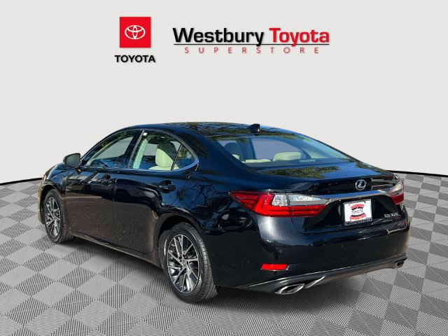 Used 2017 Lexus ES 350 w/ Navigation System Package FWD image 11