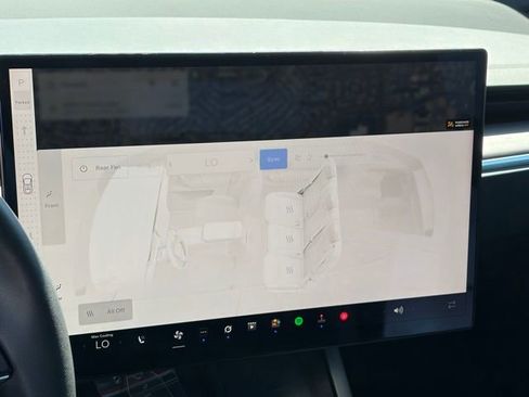 Used 2024 Tesla Model X image 13