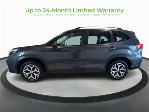 Used 2021 Subaru Forester Premium AWD/4WD image 4