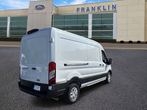New 2026 Ford Transit 250 148 Medium Roof RWD image 7