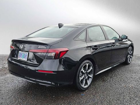 Used 2025 Honda Civic Sport Touring image 3