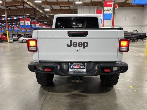 Used 2022 Jeep Gladiator Rubicon w/ Trailer Tow Package image 4
