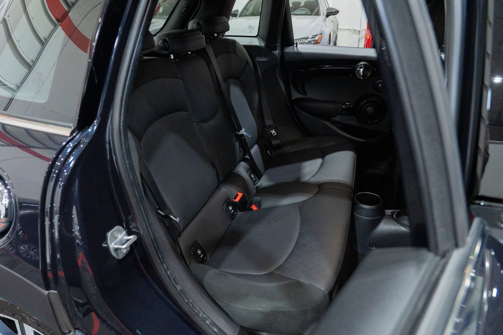 Used 2020 MINI Cooper S w/ Driver Assistance Package FWD image 21