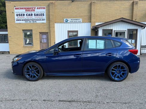 Used 2017 Subaru Impreza 2.0i Sport AWD/4WD image 2