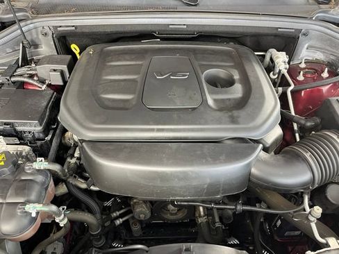 Used 2021 Jeep Grand Cherokee Laredo X AWD/4WD image 47