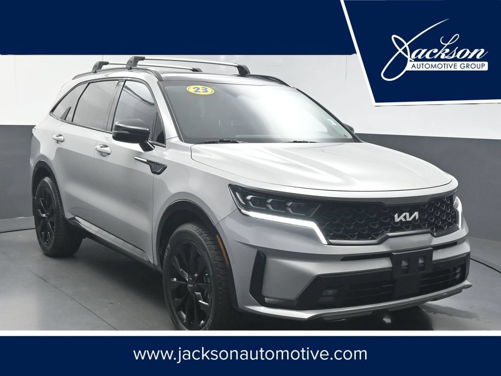 Used 2023 Kia Sorento SX AWD/4WD image 1