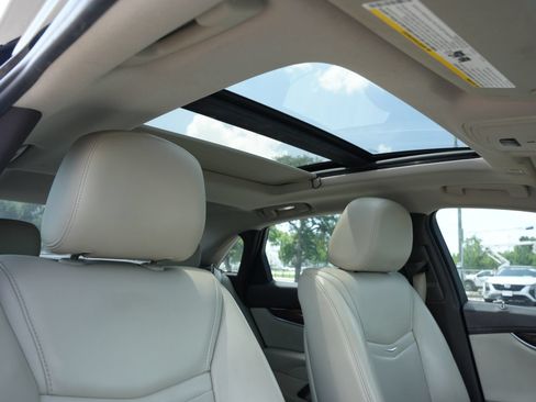 Used 2016 Cadillac XTS Luxury w/ Driver Awareness Package FWD image 27