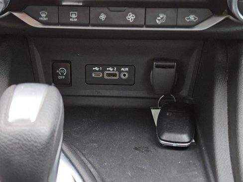 Certified 2025 Nissan Sentra SV w/ All-Weather Package image 31