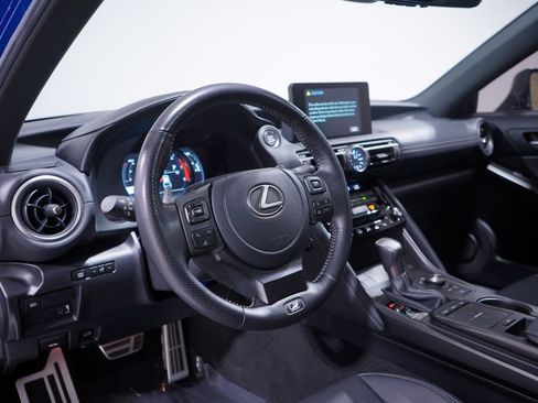 Used 2022 Lexus IS 350 F Sport image 6