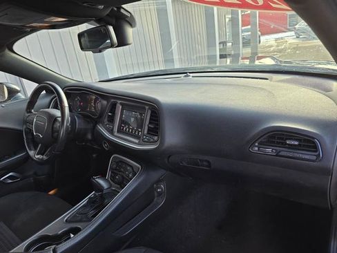 Used 2022 Dodge Challenger R/T w/ Blacktop Package image 17