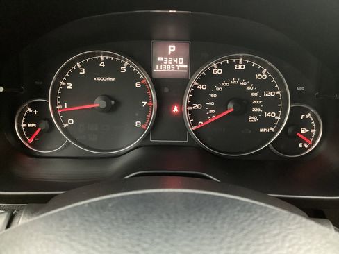 Used 2013 Subaru Outback 2.5i Premium w/ All-Weather Pkg image 33