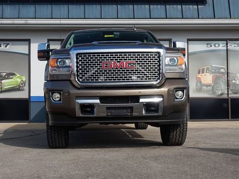 Used 2015 GMC Sierra 2500 Denali image 7