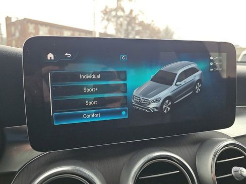 Certified 2022 Mercedes-Benz GLC 300 4MATIC image 27