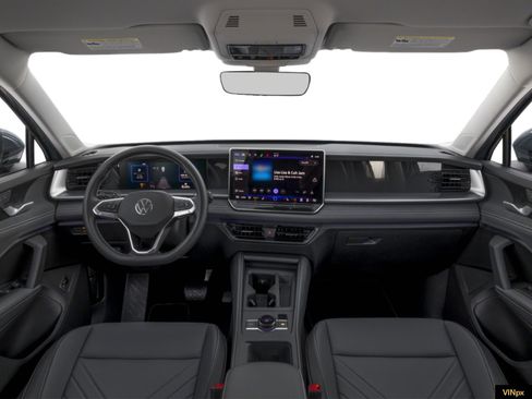 New 2025 Volkswagen Tiguan SE image 4