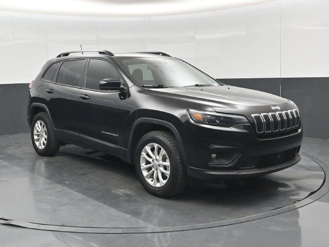 Used 2022 Jeep Cherokee Latitude Lux w/ Sun & Sound Group AWD/4WD image 35
