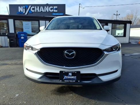 Used 2019 MAZDA CX-5 Touring image 8