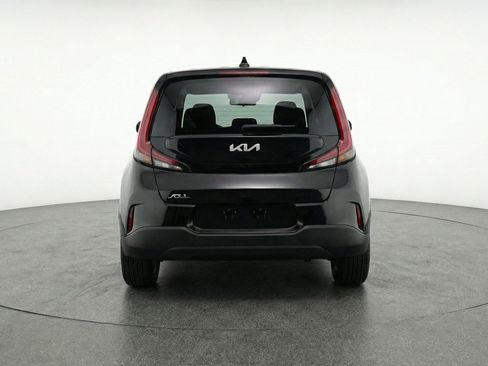 Used 2025 Kia Soul LX w/ LX Technology Package image 7