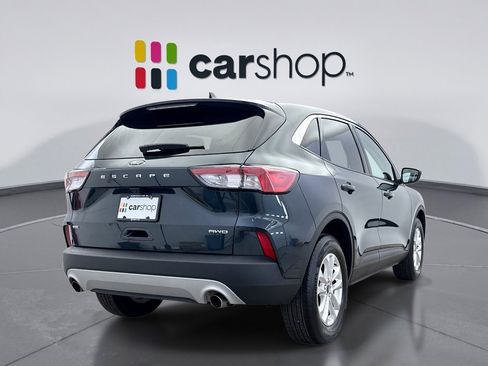 Used 2022 Ford Escape SE image 5