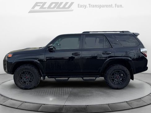 Used 2023 Toyota 4Runner TRD Off-Road Premium w/ Moonroof Package image 4