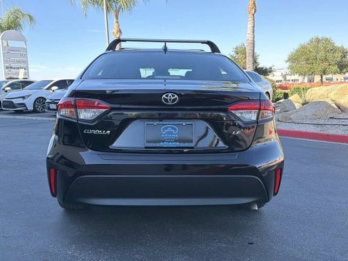 Used 2023 Toyota Corolla LE image 12
