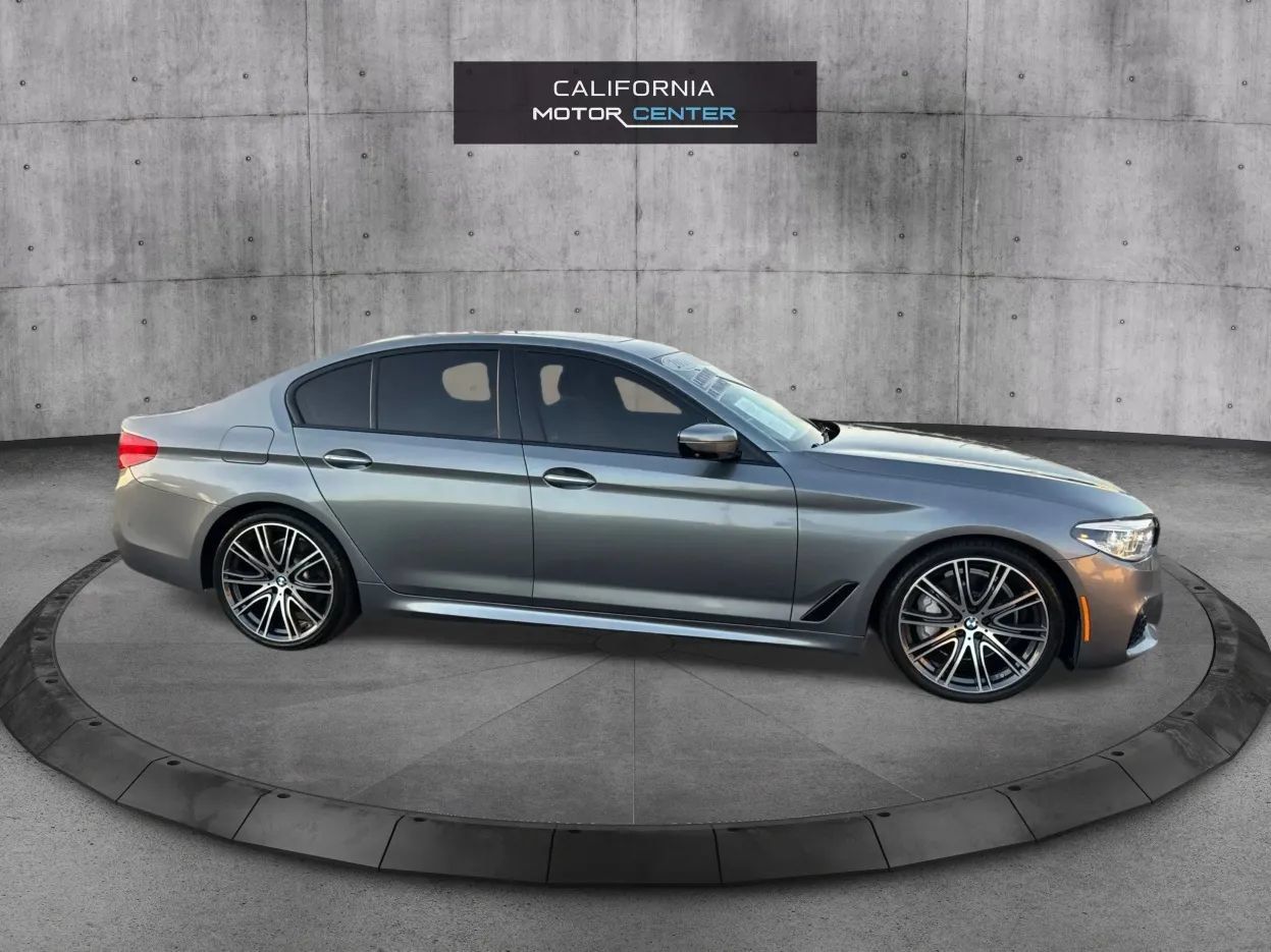 Used 2018 BMW 540i RWD image 4