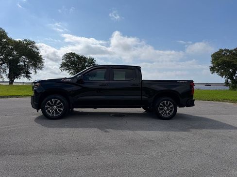 Used 2021 Chevrolet Silverado 1500 RST AWD/4WD image 2
