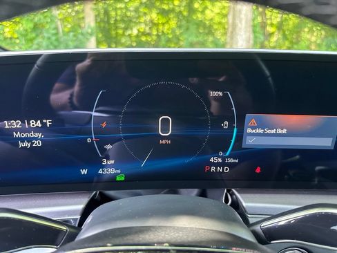 Used 2024 Cadillac Lyriq Tech w/ Driver Assist Package AWD/4WD image 24