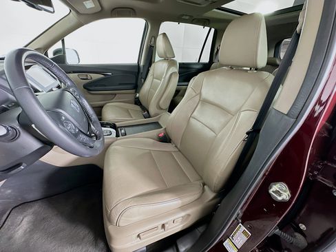 Used 2016 Honda Pilot Elite image 13