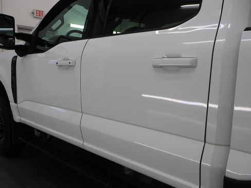 Used 2024 Ford F350 Lariat w/ Sport Appearance Package AWD/4WD image 37