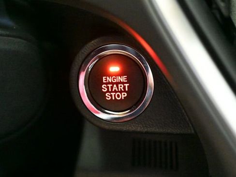 Certified 2025 Subaru Crosstrek 2.0i Premium image 36