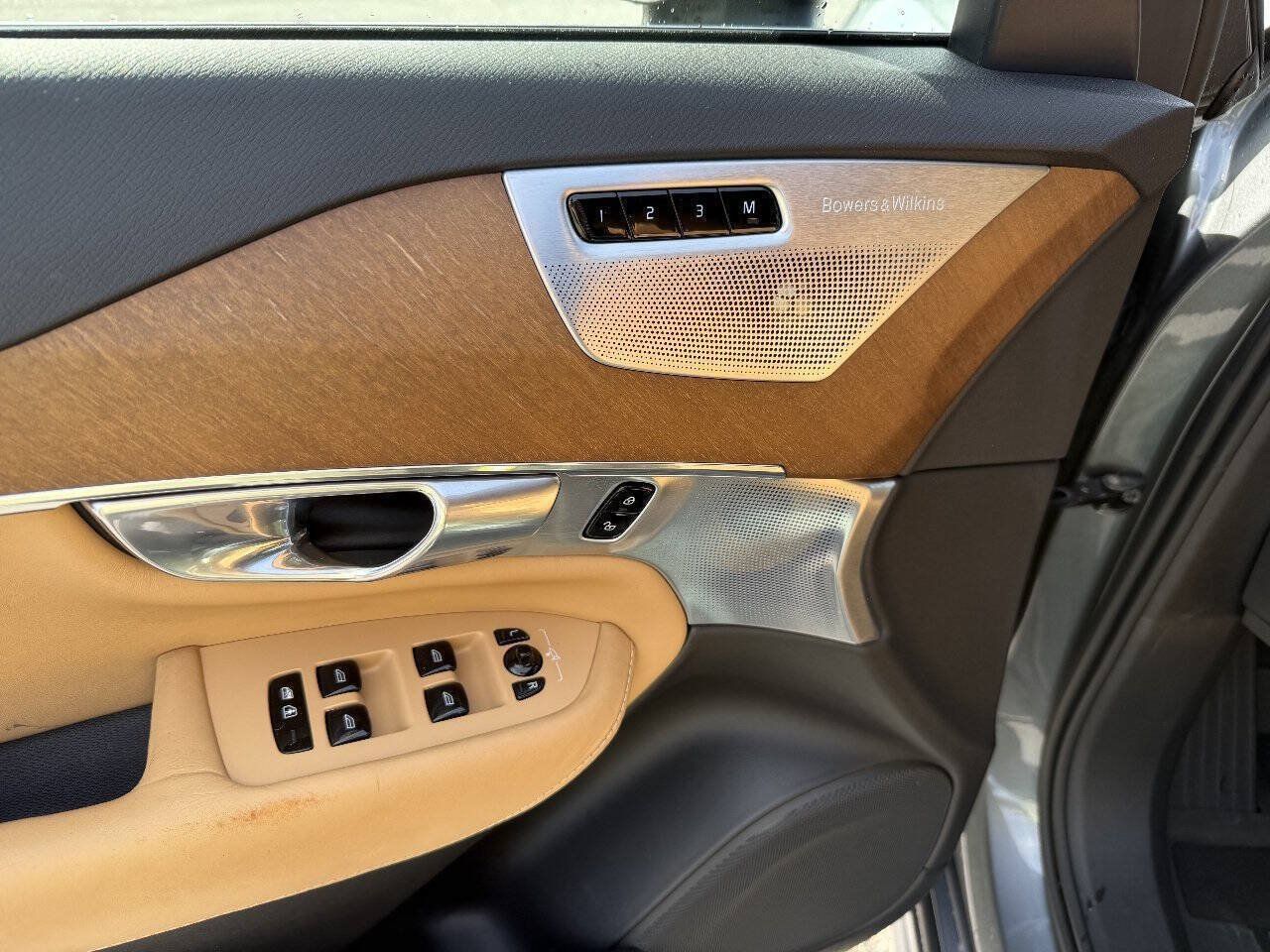 Used 2018 Volvo XC90 T6 Inscription w/ Convenience Package AWD/4WD image 22