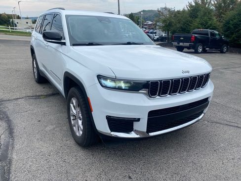 Used 2021 Jeep Grand Cherokee L Limited AWD/4WD image 3