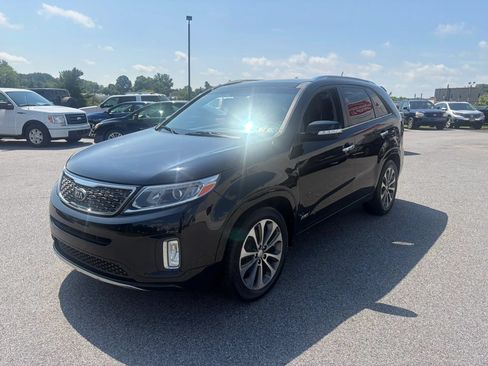 Used 2014 Kia Sorento SX w/ 3rd Row Package AWD/4WD image 22