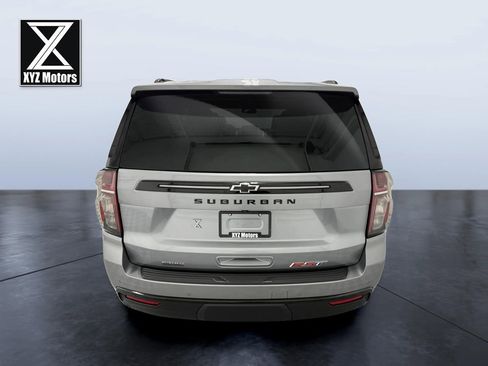 Used 2024 Chevrolet Suburban RST w/ Luxury Package image 5