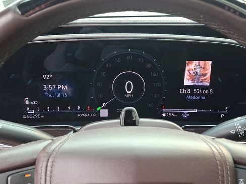 Certified 2023 Cadillac Escalade Sport Platinum w/ LPO, ONYX Package AWD/4WD image 16