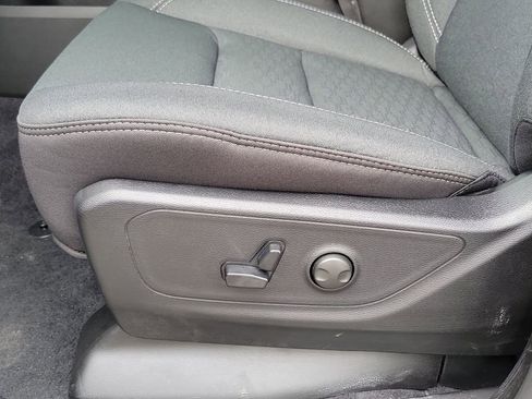 New 2026 RAM 1500 Big Horn AWD/4WD image 14