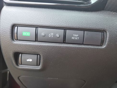 Used 2021 Nissan Sentra SV FWD image 28
