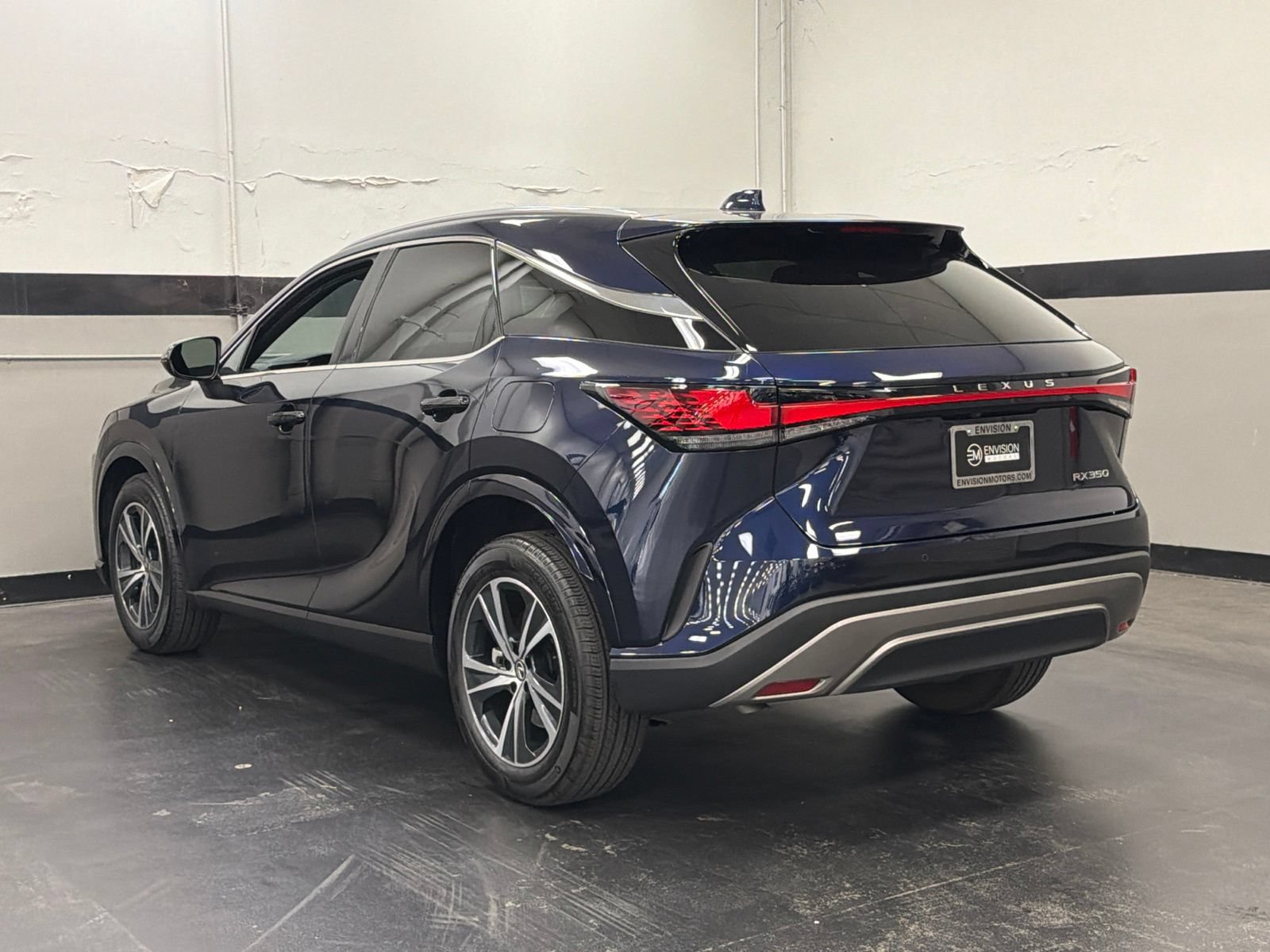 Used 2025 Lexus RX 350 FWD w/ Technology Package image 9