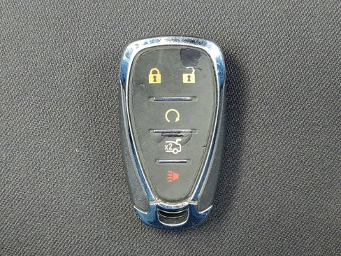 Used 2023 Chevrolet Malibu LT FWD image 32