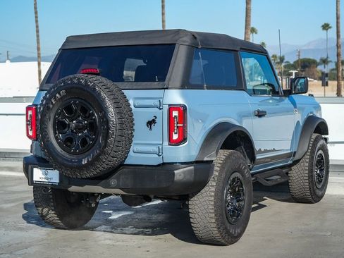 Used 2023 Ford Bronco Wildtrak image 7