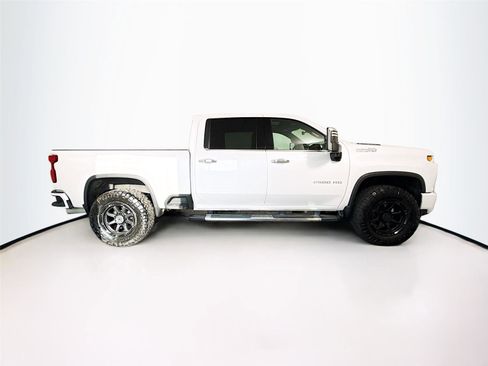 Used 2023 Chevrolet Silverado 2500 High Country AWD/4WD image 35