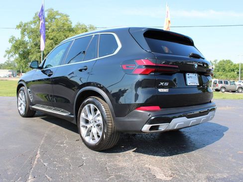 Used 2026 BMW X5 xDrive40i AWD/4WD image 11