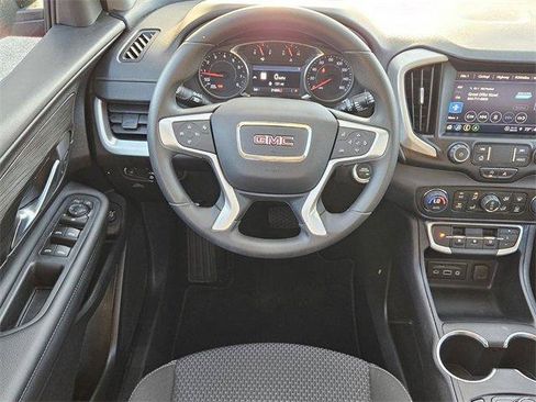 Certified 2024 GMC Terrain SLE w/ Driver Convenience Package image 11