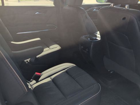 Used 2026 Chevrolet Traverse High Country w/ LPO, Floor Liner Package AWD/4WD image 7