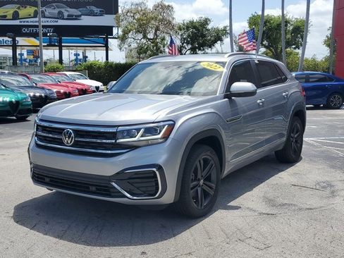 Used 2022 Volkswagen Atlas Cross Sport SEL R-Line AWD/4WD image 3