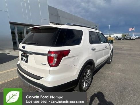 Used 2017 Ford Explorer Platinum AWD/4WD image 6