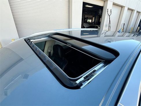 Used 2019 INFINITI QX60 Luxe w/ Essential Package image 16