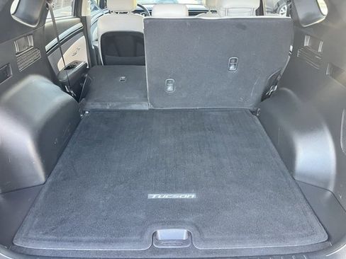 Used 2022 Hyundai Tucson Limited image 40