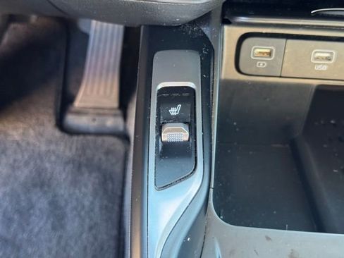 Used 2023 Kia Sorento EX w/ Panoramic Sunroof Package image 27